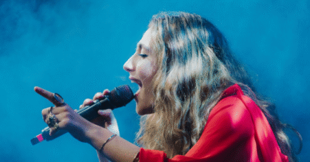 Sofia Brasil faz show em Indaiatuba