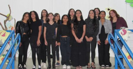 Coral Jovem de Hortolândia apresenta concerto especial sobre campanha Outubro Rosa