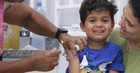 Hortolândia aplica 435 doses de vacinas no Dia D da campanha de multivacinação