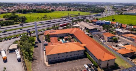 Hotel de Sumaré oferece vagas de emprego para diversos setores