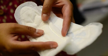 Dignidade menstrual na RMC: Região soma 13 mil retiradas de absorventes gratuitos