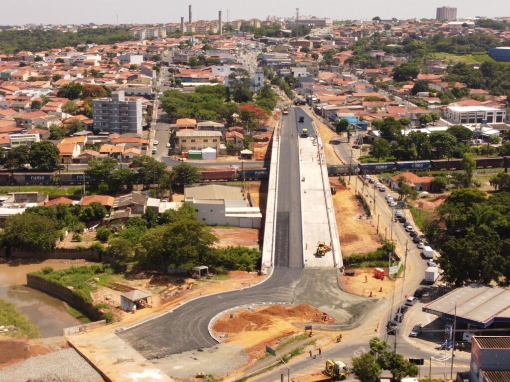 Obra da entrega de viaduto em Hortolândia na Vila Real. Foto: Prefeitura de Hortolândia.
