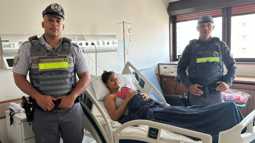 Policiais escoltam gestante em Campinas: Corrida pela vida na SP-101. Foto: Polícia Militar Rodoviária/4º BPRv