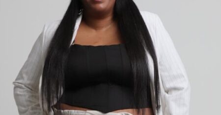 Humor Sem Barreiras: Tatá Mendonça Leva Stand-Up ao Hortocity Comedy em Hortolândia