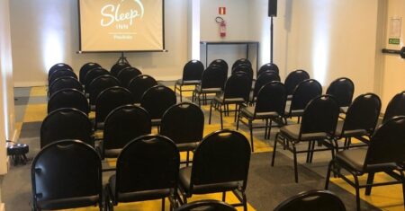 Coworking: Hotel em Paulínia oferece estações de trabalho para profissionais liberais