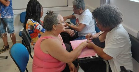 Bem-estar e Empoderamento Feminino: SUAS Hortolândia Celebra Mulheres com Dia de Beleza