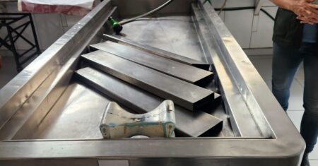 Funerária interditada em Sumaré: Vigilância Sanitária fecha setor de preparo de corpos por risco biológico