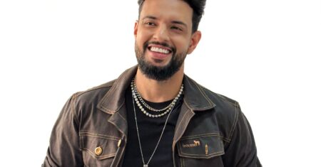 Vini Drumond se apresenta em dois rodeios neste mês de agosto
