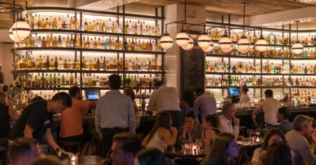 Bares e restaurantes criam 452 novos empregos em maio na Região Metropolitana de Campinas
