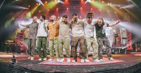 Campinas traz turnê de Maneva com celebração de 20 anos em show no Multi Arena