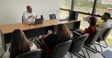 Hortolândia amplia programa de saúde mental para servidores com apoio do Unasp
