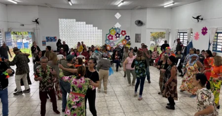 Festas de Primavera reúnem cerca de 250 idosos em Hortolândia