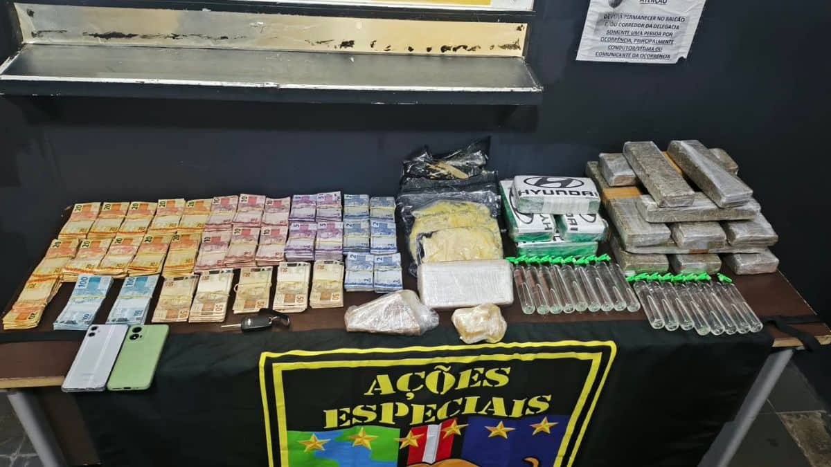 Motorista é preso com drogas escondidas em carro em Hortolândia