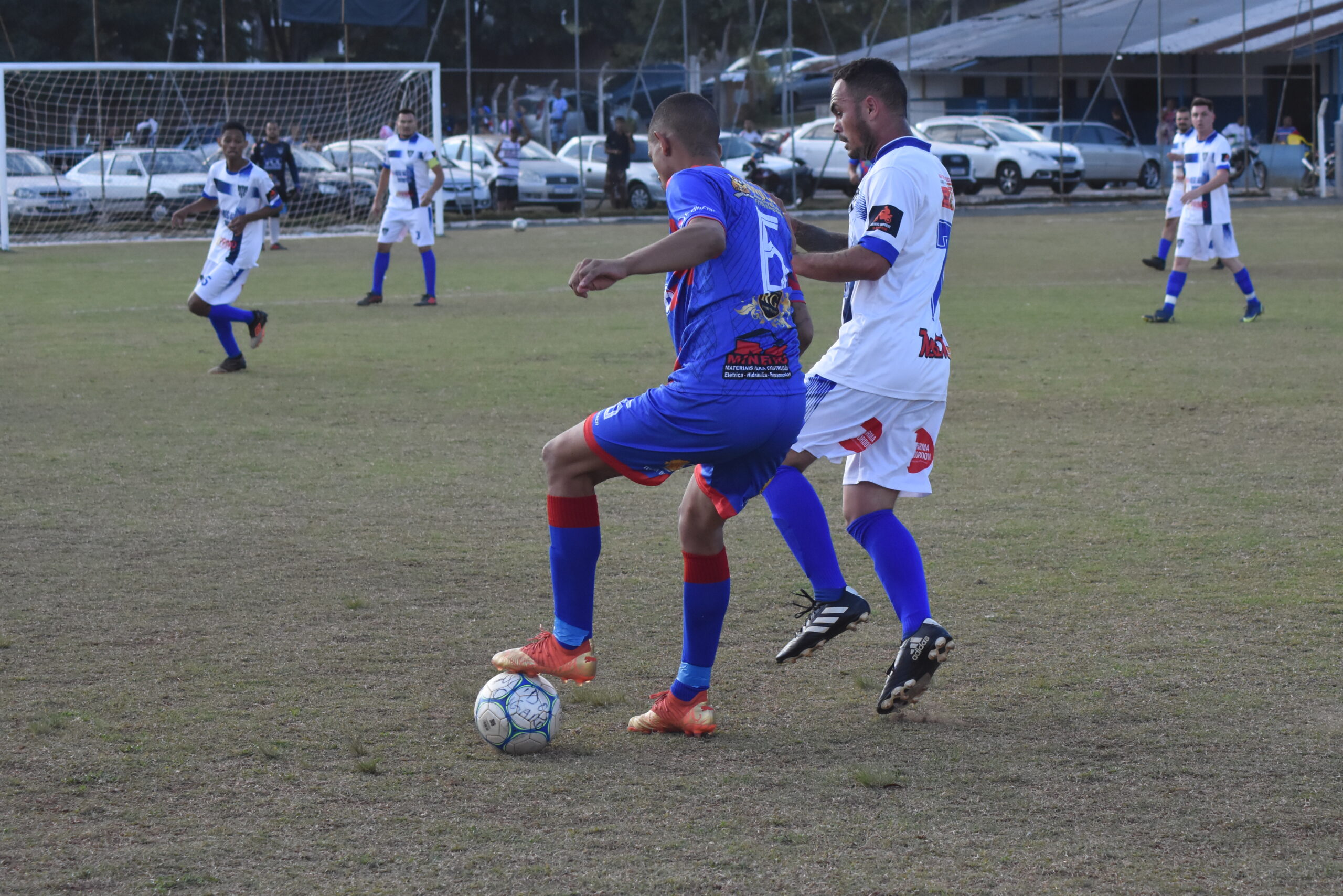Futebol amador em Hortolândia durante rodada dos campeonatos municipais